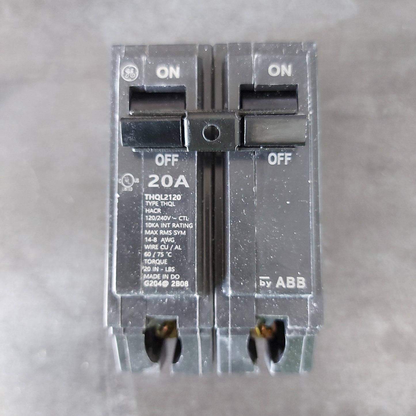 BREAKER GE GRUESO DOBLE 2/20 AMPS