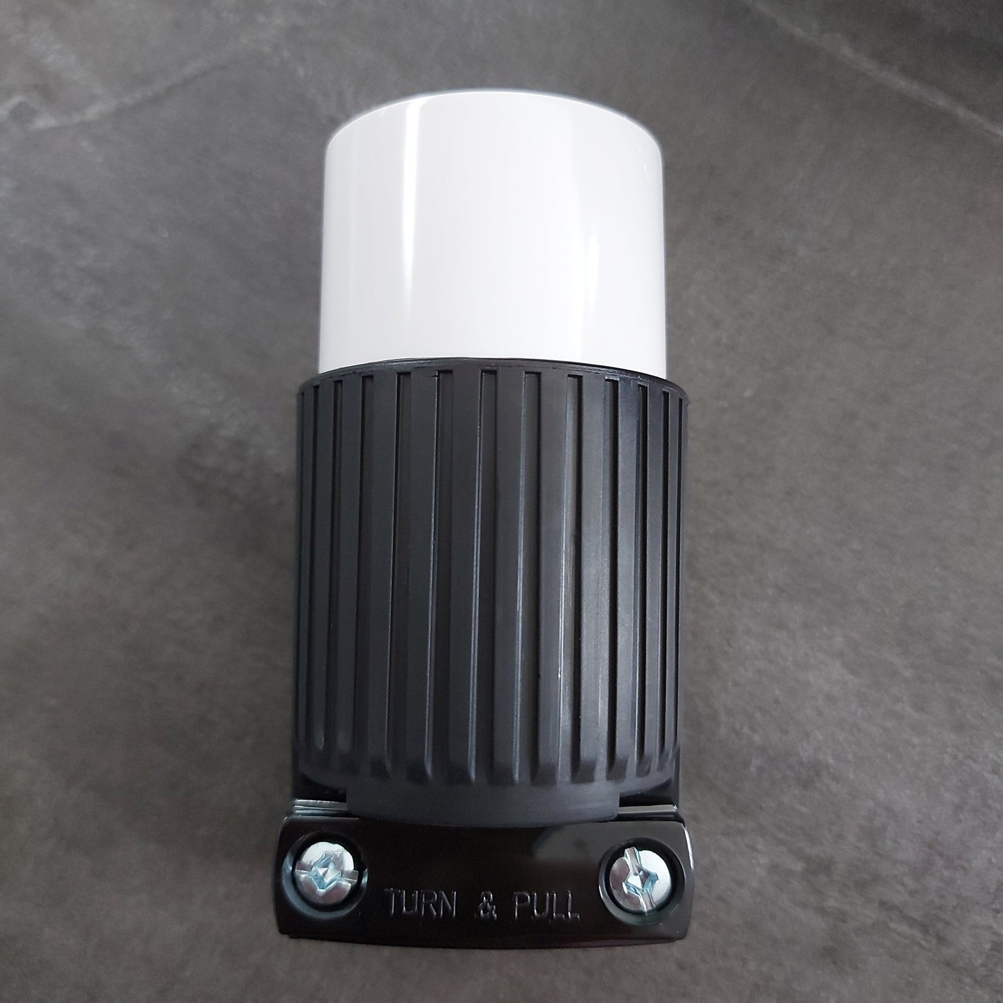 CONECTOR 30A 125V TWIS LOCK