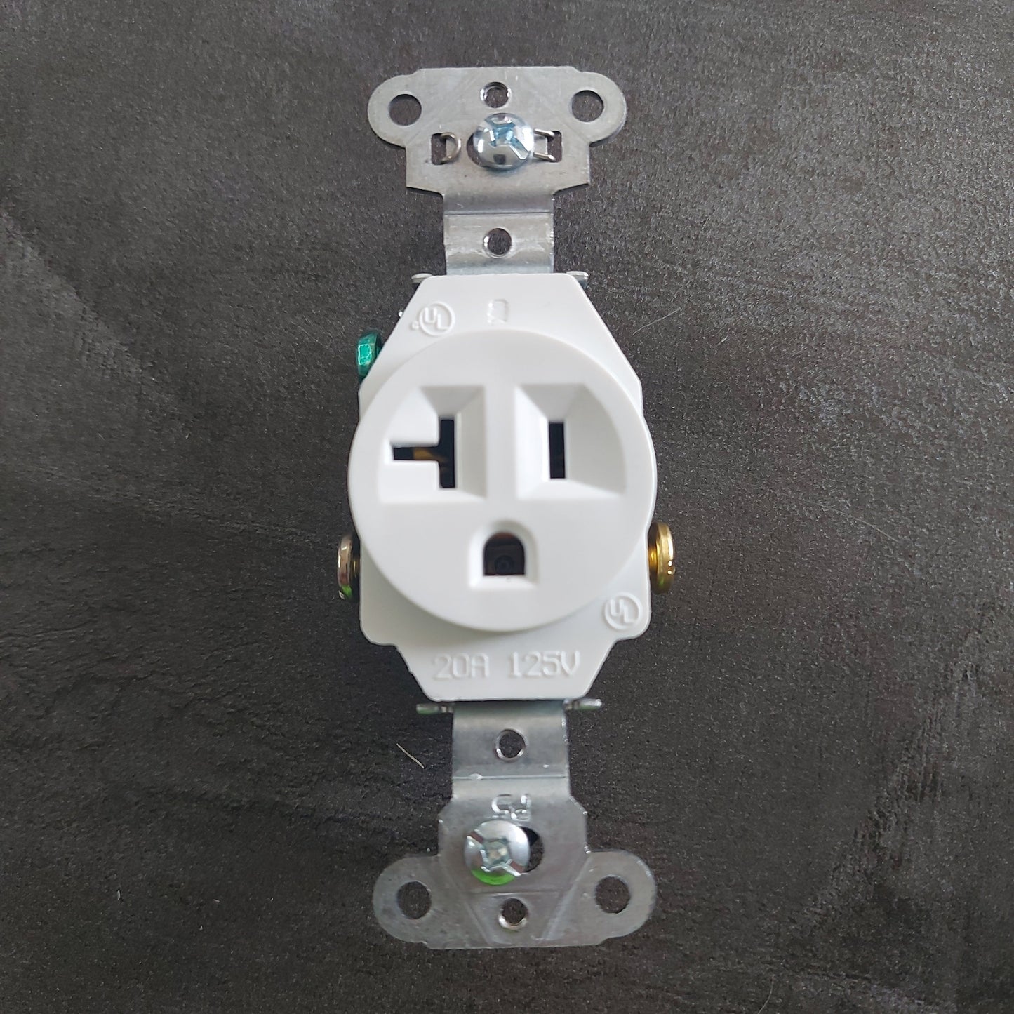 Receptaculo Sencillo 120v 20Amp Blanco